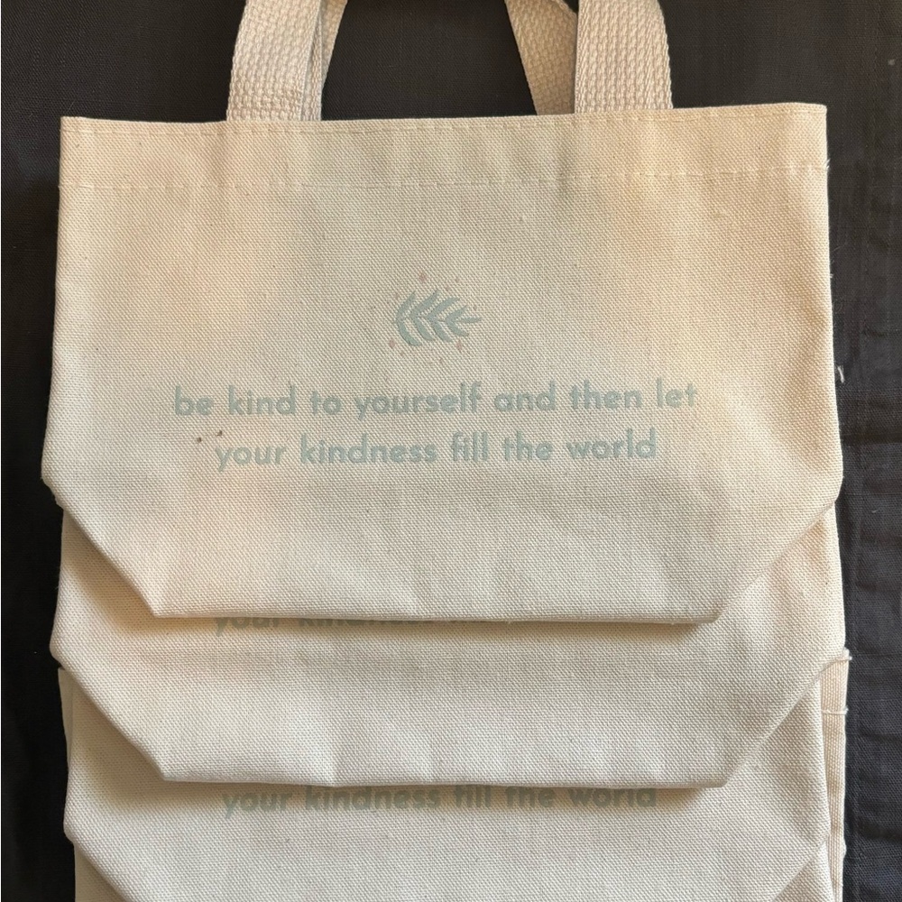 New Set of 4 - Small Tote/Make up Bag